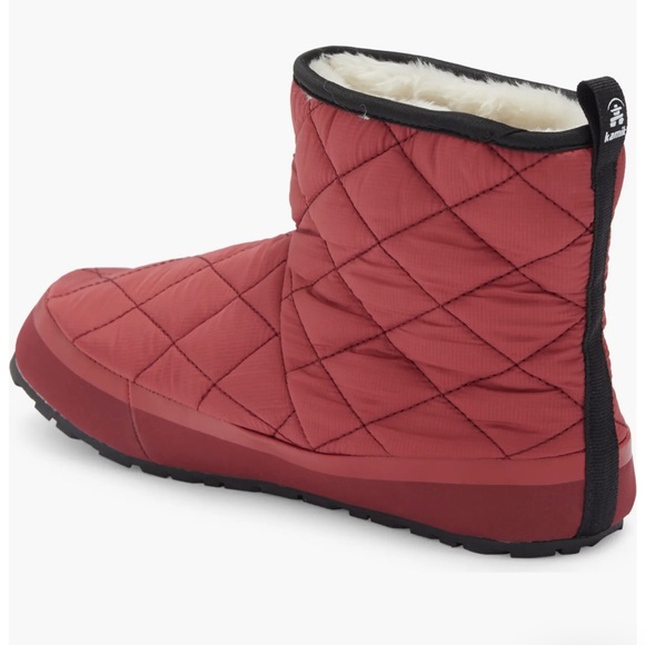 New in Box Kamik Puffy Quilted Mid Faux Fur Lined Rubber Sole Slip On Bootie - Picture 2 of 11